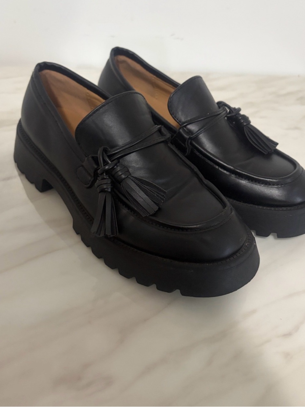 Mudd Y2K Black Tassel Chunky Sole Loafers 6.5